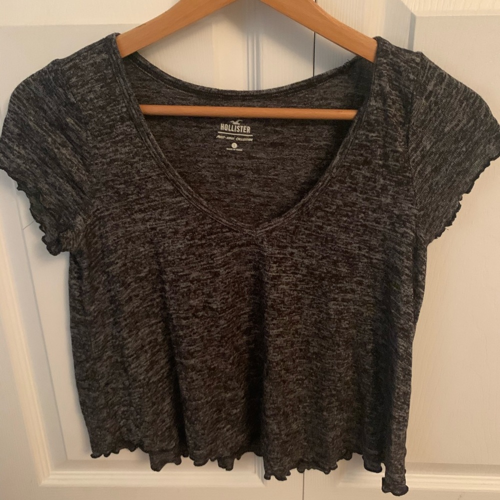 Hollister Tee